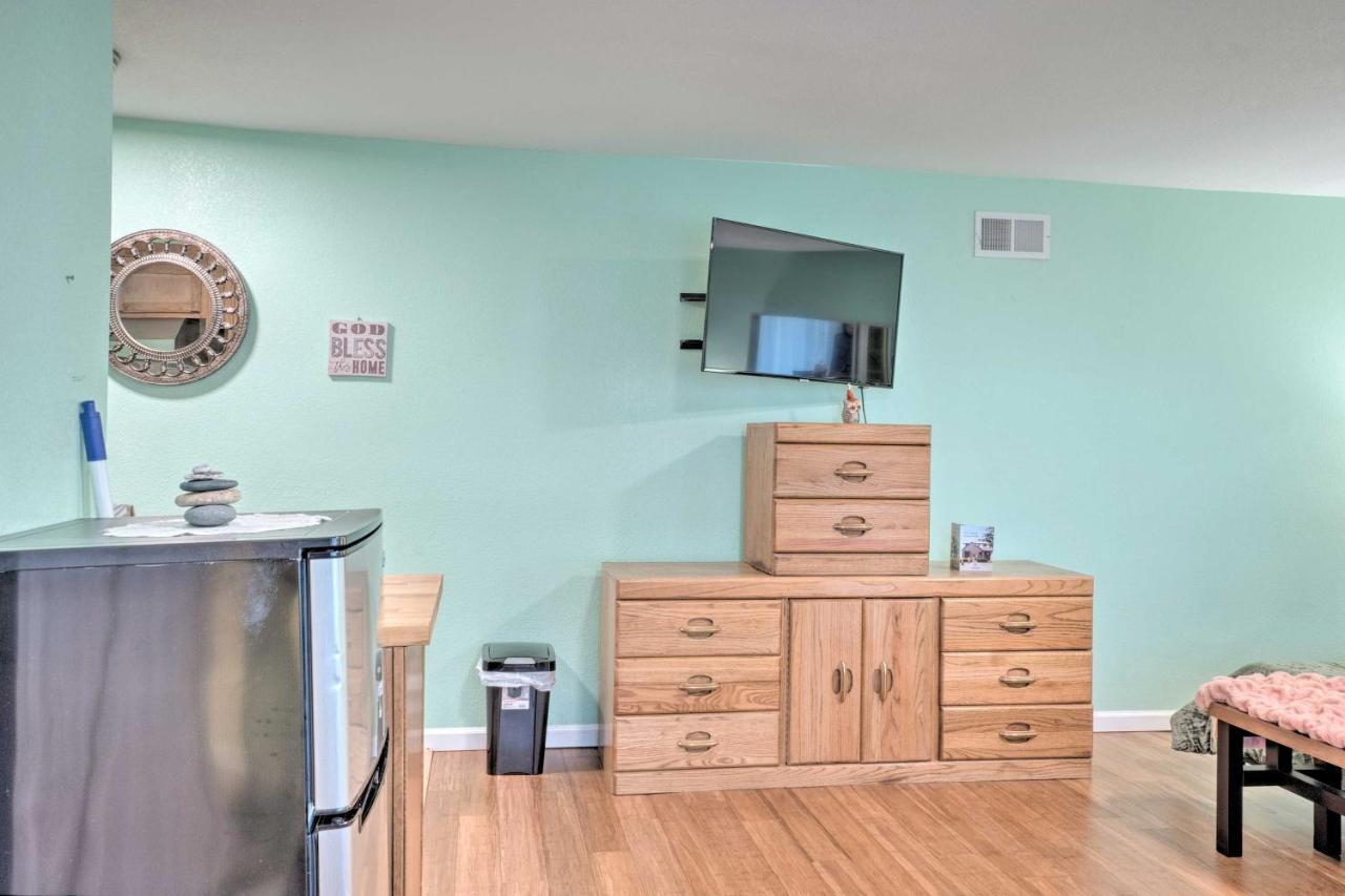 Soothing Studio With Lush Views 2 Mi To Beach! Smith River Exterior photo